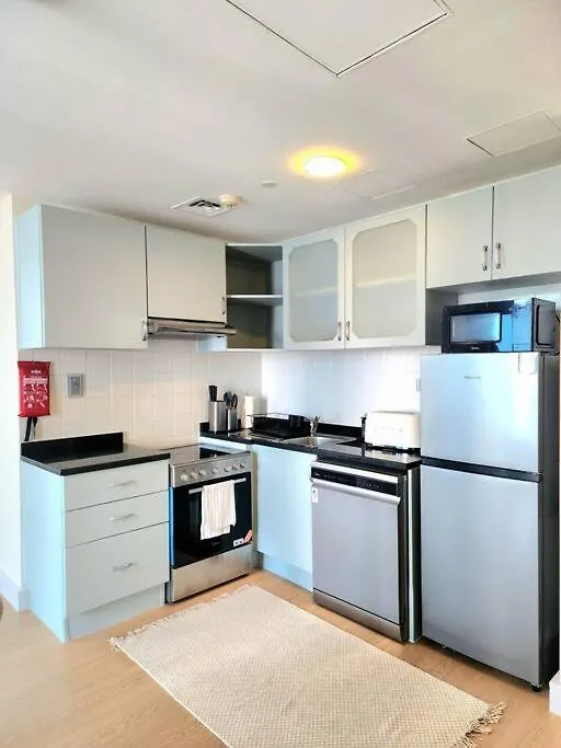 Apartment Next To Metro 1Bed With Panoramic Lake View Dubai